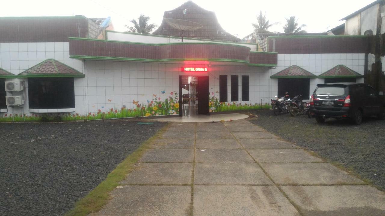 Hotel Gbs Malingping Exterior photo