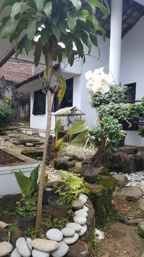 Hotel Gbs Malingping Exterior photo